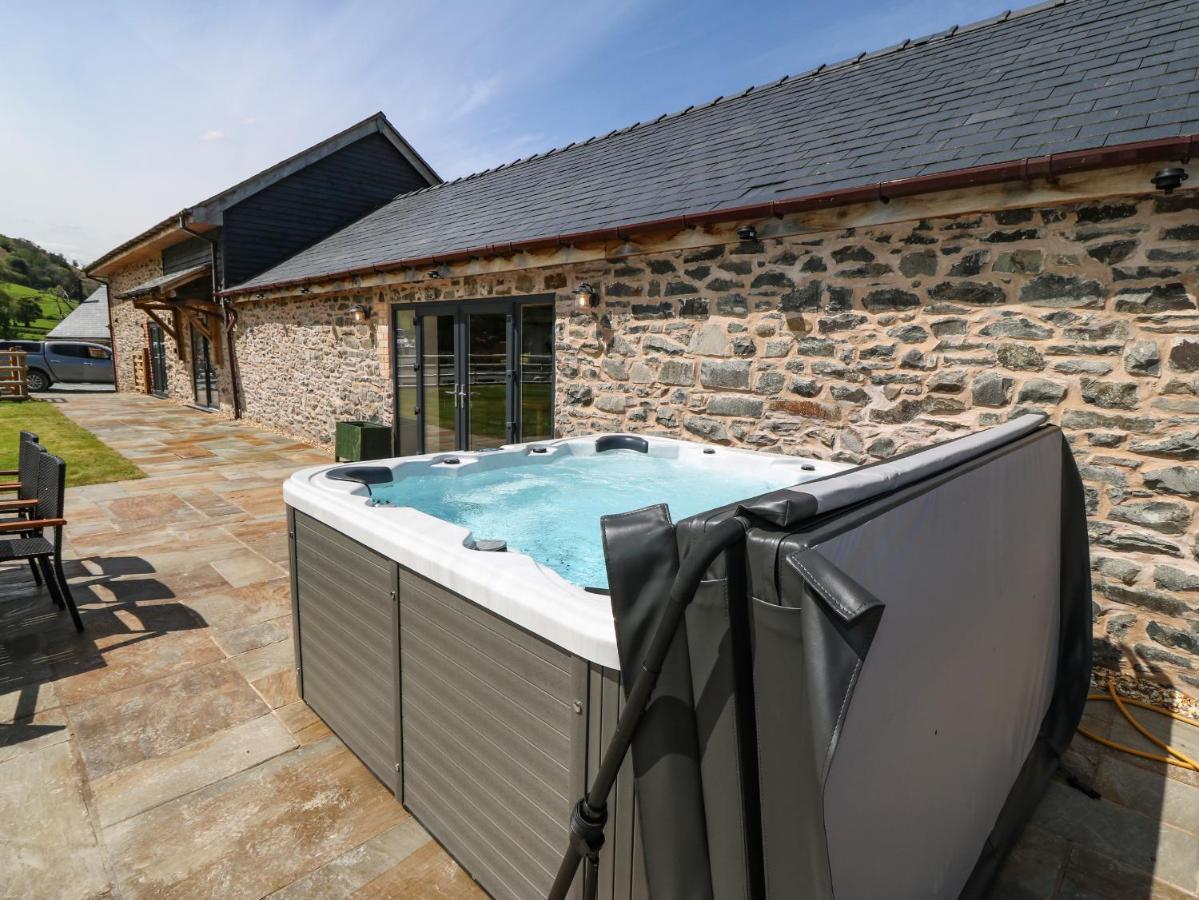 Villa Y Beudy The Dairy Oswestry Esterno foto